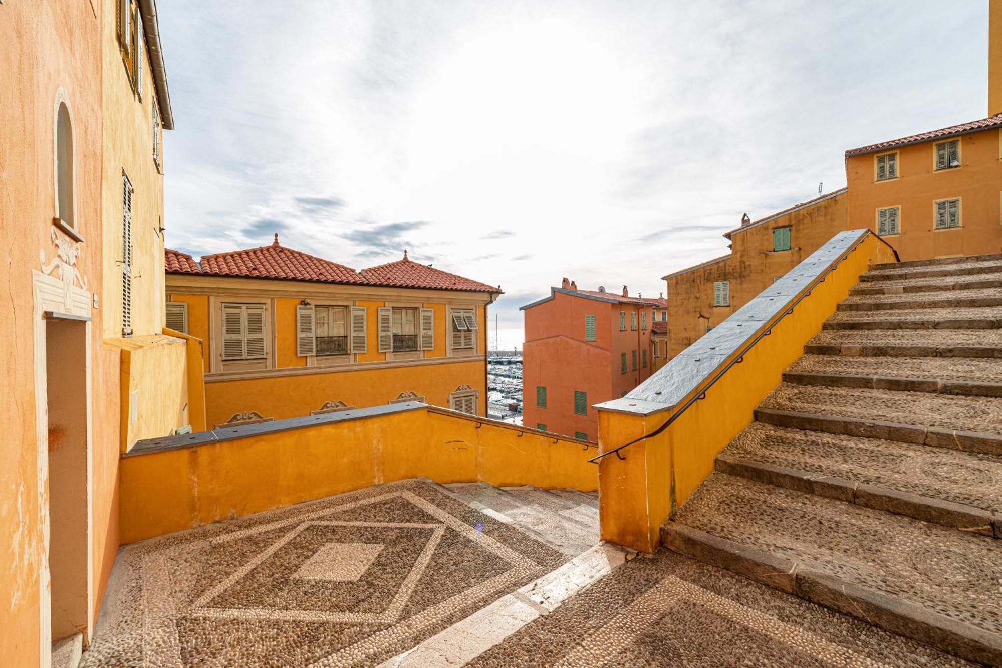 Le Bougainvillier Menton Vieille Ville Екстер'єр фото